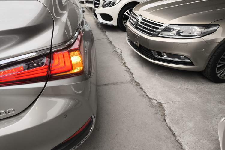 Used Lexus ES 2022 200 Excellence Edition