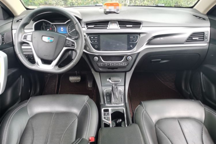 Used Geely Auto Emgrand 2017 Sedan Million Edition 1.5L CVT Upward Connectivity Version Center Console