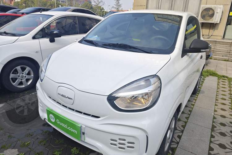 Used Roewe Clever 2021 302 km New Four-Seater Super-Efficient Version