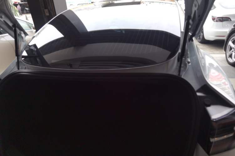 Used Tesla Model 3 2019 Standard Range Rear-Wheel Drive Upgraded Version (52 kWh)