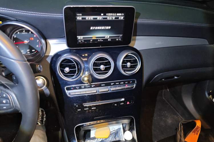 Used Mercedes-Benz GLC 2016 GLC 200 4MATIC Audio And AC Panel