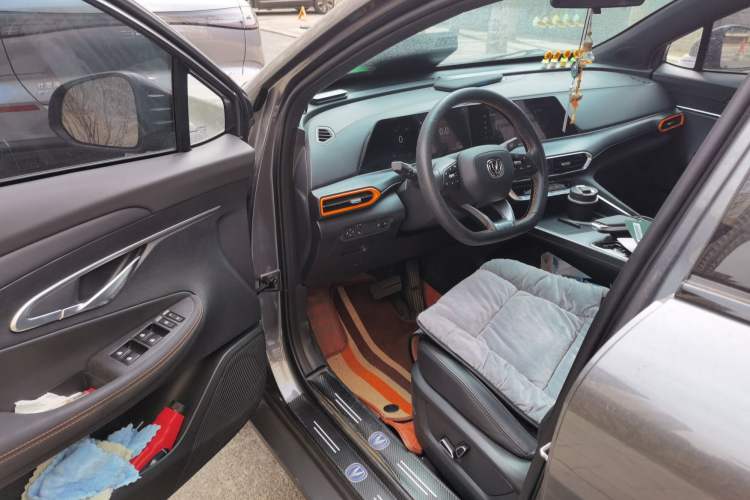 Used Changan UNI-T 2022 1.5T Prestige Version