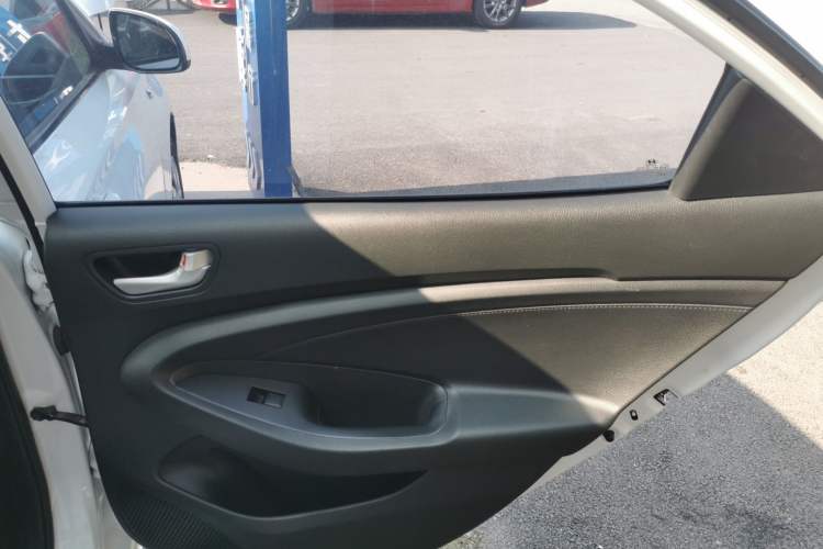 Used Hyundai Verna (older generation) 2020 1.4L Manual GL Refreshed Edition