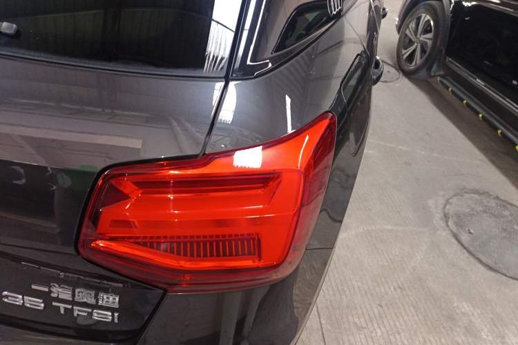 Used Audi Q2L 2020 35 TFSI Fashion Dynamic Model
