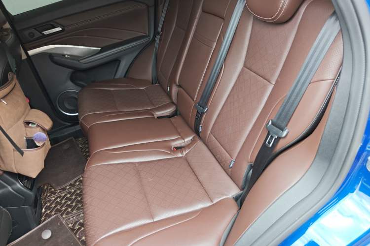 Used Wey VV6 2018 2.0T Two-Wheel Drive Flagship Version China V Standard