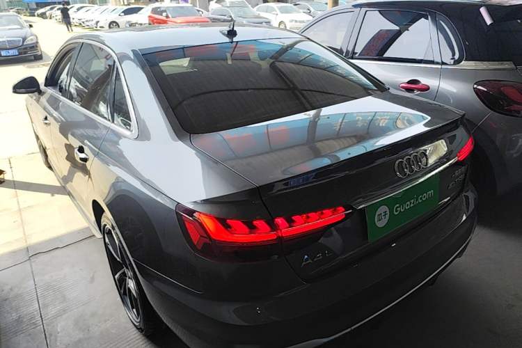 Used Audi A4L 2022 40 TFSI Fashion Dynamic Model
