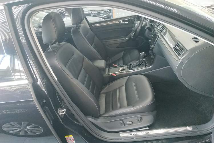 Used Volkswagen Passat 2017 330TSI DSG Prestige Edition