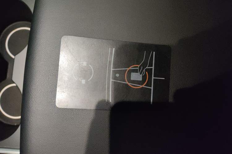 Used Tesla Model Y 2021 Long-Range All-Wheel-Drive Version 3D7