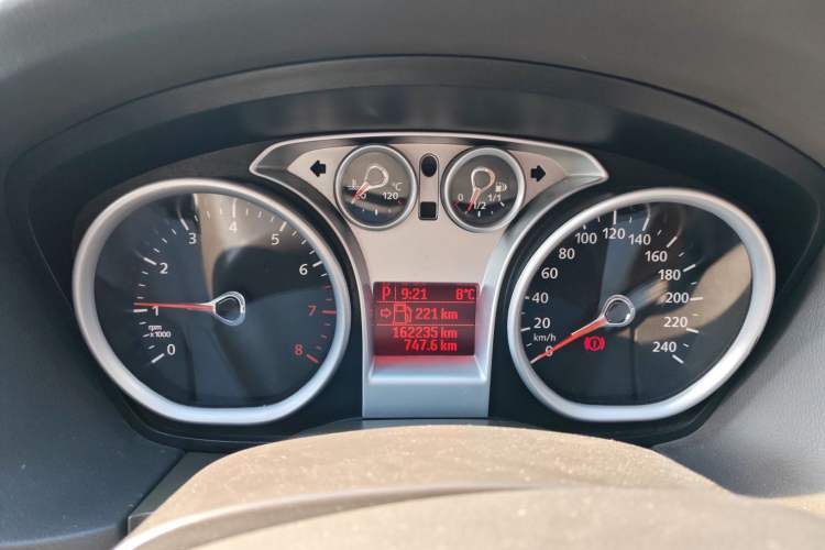 Used Ford Focus 2013 Sedan Classic 1.8L Automatic Base Model