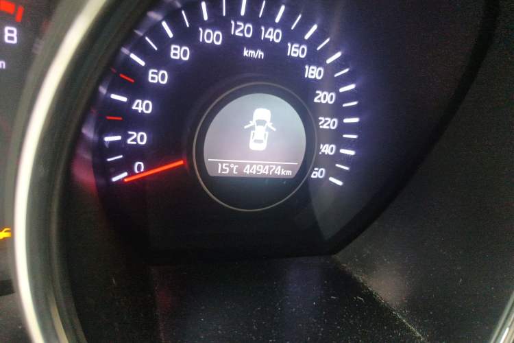 Used Kia K5 2015 2.0L Manual GL