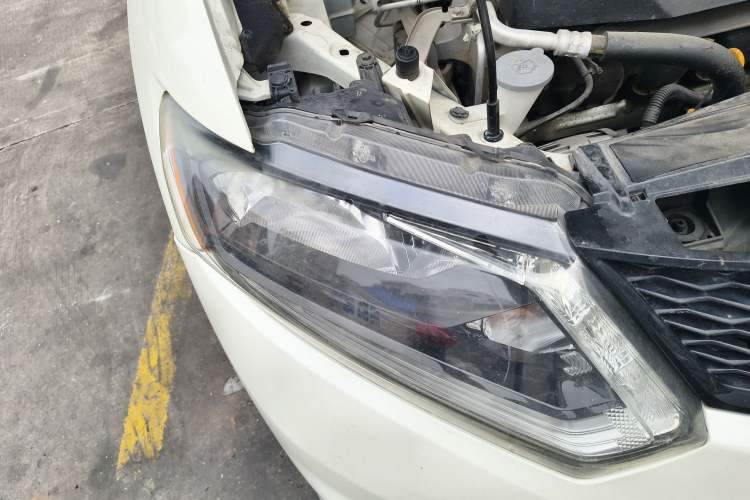 Used Nissan X-Trail 2014 2.0L CVT Comfort Edition 2WD Right Front Headlight