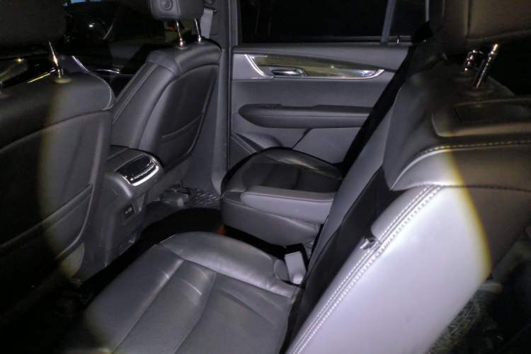 Used Cadillac XT6 2020 Revised Version 28T Six-Seater Four-Wheel Drive Leading Sporty Edition
