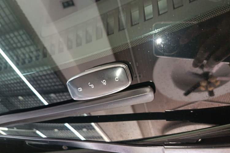 Used Denza D9 2022 DM-i 970 Four-Wheel Drive Flagship Model