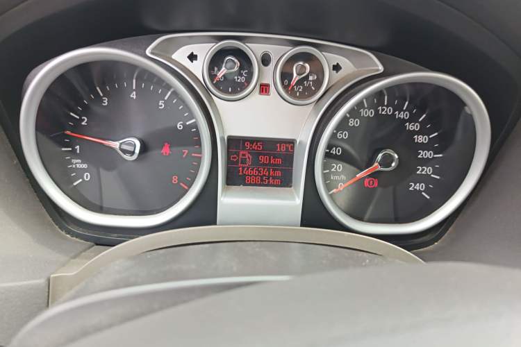 Used Ford Focus 2013 Sedan Classic 1.8L Automatic Base Model