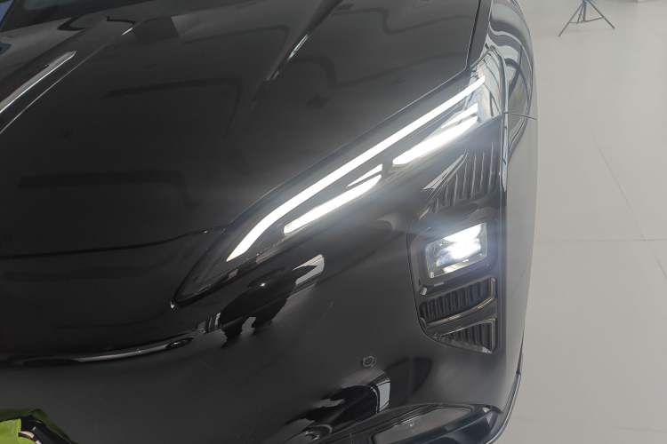 Used Hongqi Tiangong 08 2025 680 Ultra Four-Wheel-Drive Version