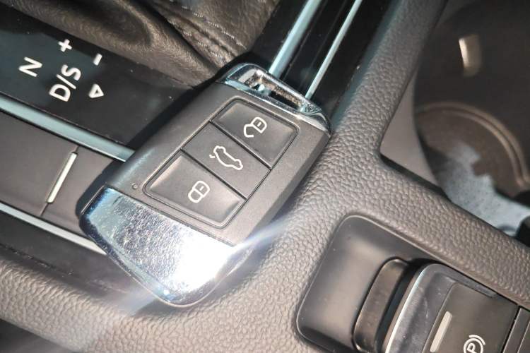 Used Volkswagen Magotan 2023 2 Million Units Limited-Edition 280TSI DSG Comfort Version
