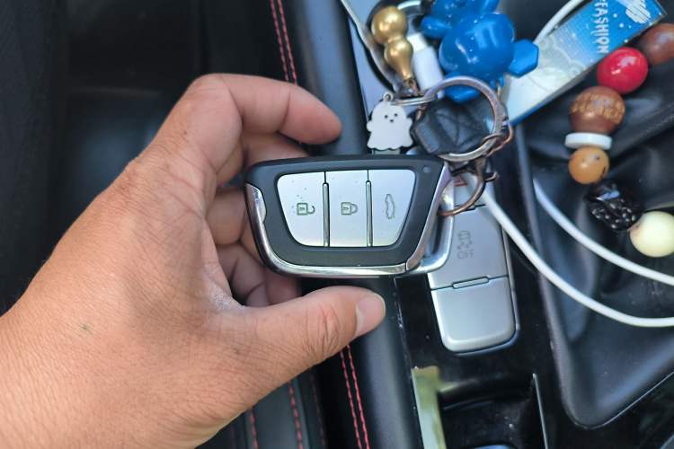 Used SOL A5 2021 1.5T Manual Luxury Version Vehicle Key