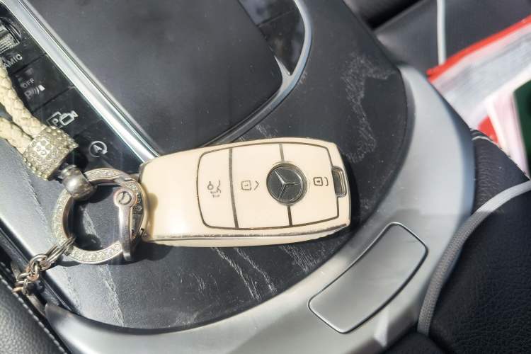 Used Mercedes-Benz C-Class 2020 Restyled C 200 L Fashion Edition Sport Version
