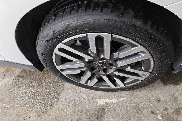 Used MINI Electric MINI COOPER 2024 456km COOPER E Classic Edition
