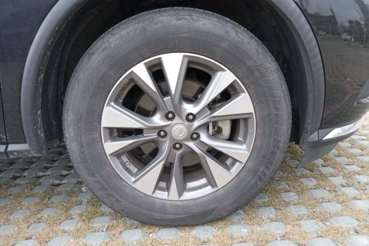 Used Nissan Murano 2019 2.5L XE Two-Wheel Drive Elite Version China VI Standard