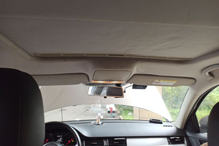 Used Volkswagen Bora 2015 Value Edition 1.6L Automatic Comfort Version