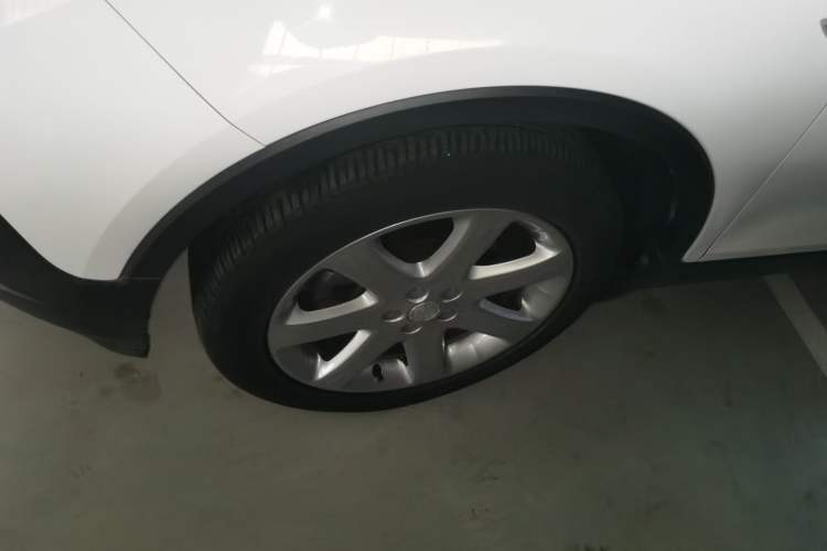 Used Buick Encore 2015 1.4T Automatic Two-Wheel Drive Urban Elite Version