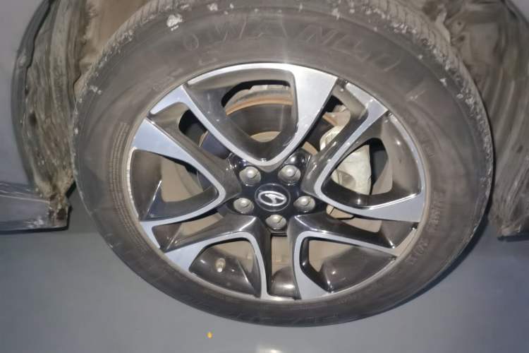 Used Soueast DX7 2015 1.5T Automatic Luxury Model
