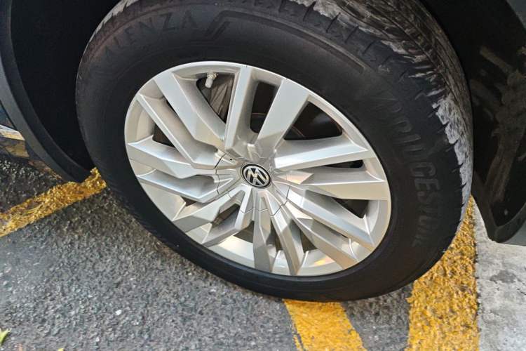 Used Volkswagen Touareg 2019 2.0 TSI Ruiyi Edition China V Standard
