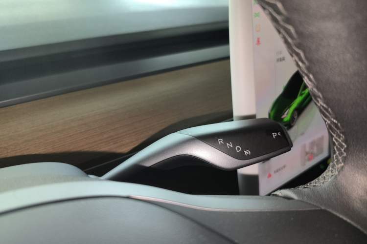 Used Tesla Model 3 2022 Rear-Wheel-Drive Version
