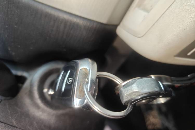 Used Citroen C-Quatre 2011 Sedan 1.6L Automatic Fashion Edition Vehicle Key