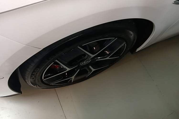 Used BYD Han 2022 EV Genesis Edition 715KM Front-Wheel-Drive Prestige Model