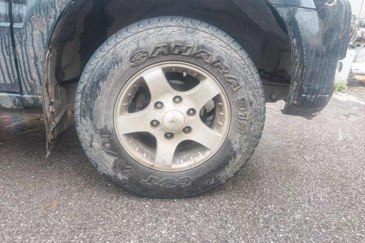 Used JMC Baodian 2013 2.8T Two-Wheel Drive Comfortable Value Edition JX493ZLQ4F