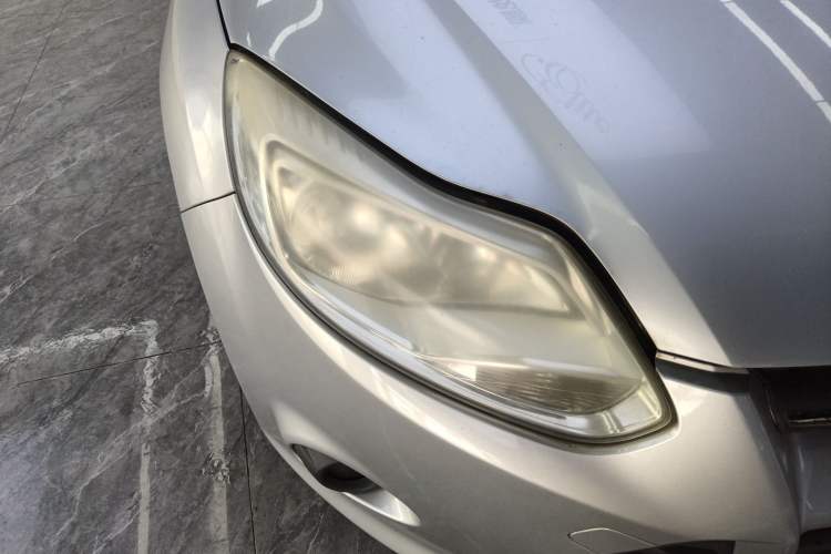 Used Ford Focus 2012 Sedan 1.6L Automatic Comfort Model
