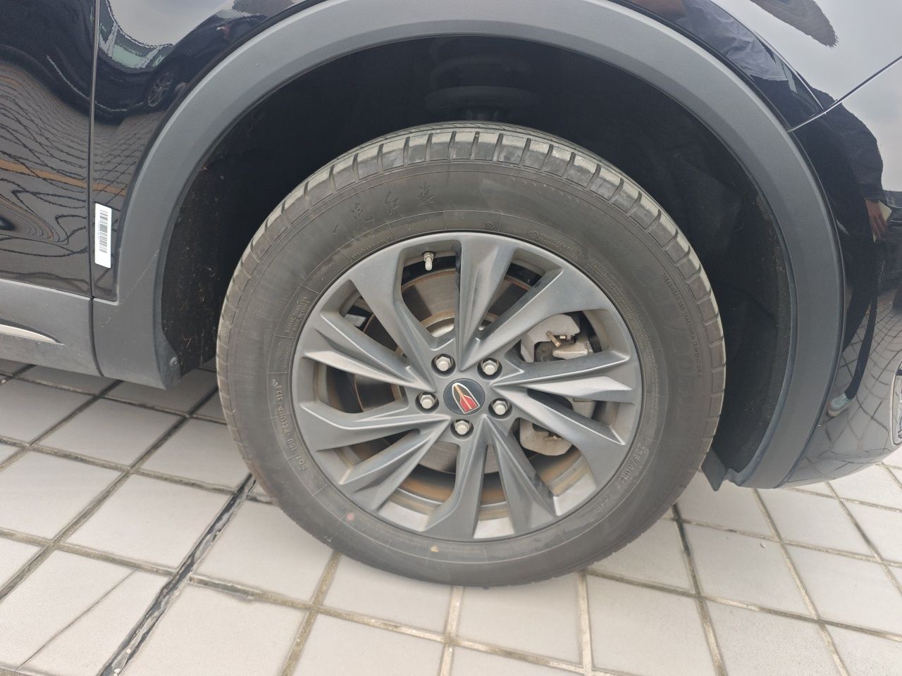 Hongqi HS5 2025 2.0T Two-Wheel Drive Flagship Pro Edition - Chinese Trim Xiang — снимка 5