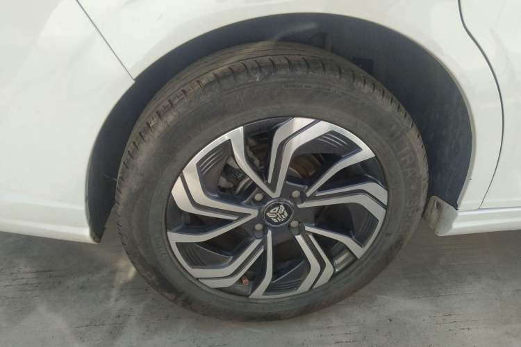 Used Dongfeng Aeolus Yixuan 2021 230T Automatic Glory Edition
