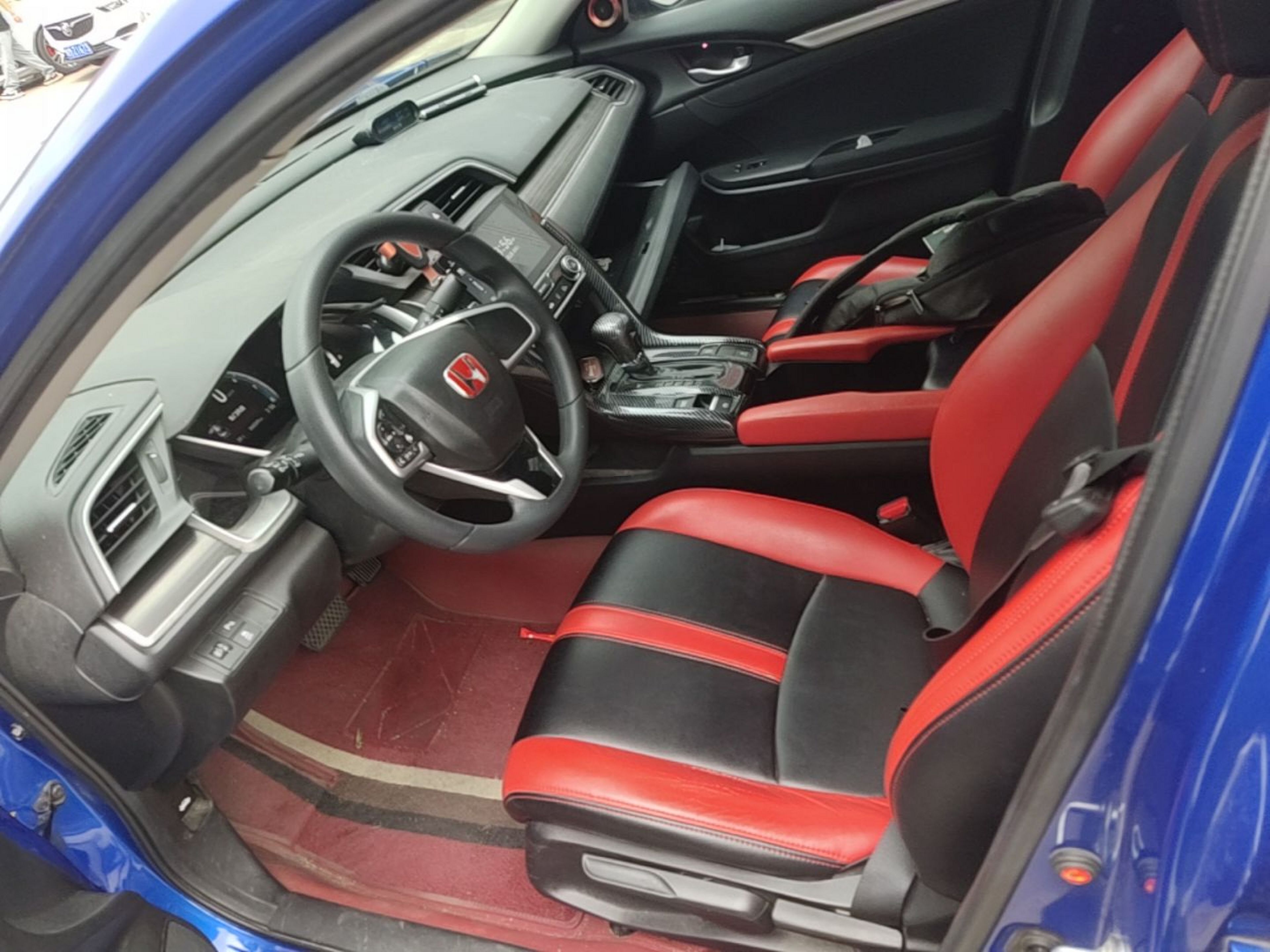 Avant de la voiture