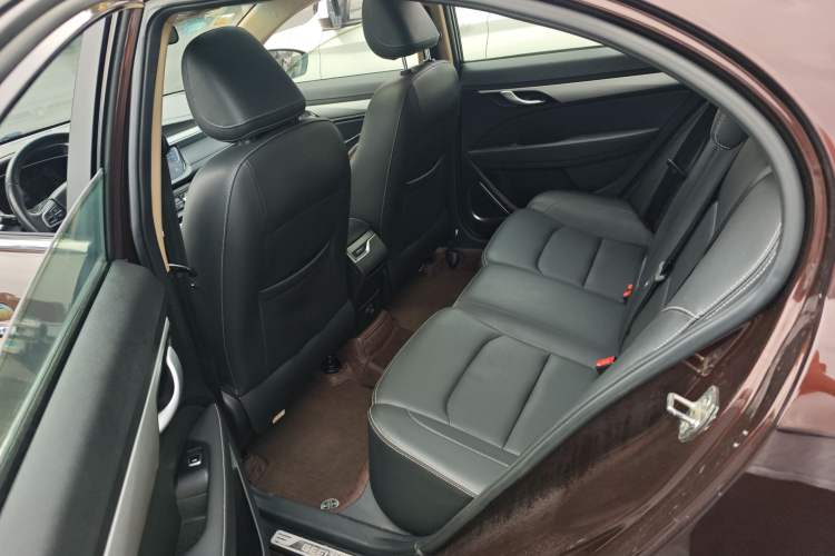 Used Geely Auto Emgrand 2018 1.5L CVT Upward Connect Edition Left Rear Seat