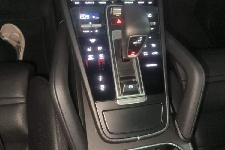 Used Porsche Cayenne E-Hybrid 2020 Cayenne E-Hybrid 2.0T
