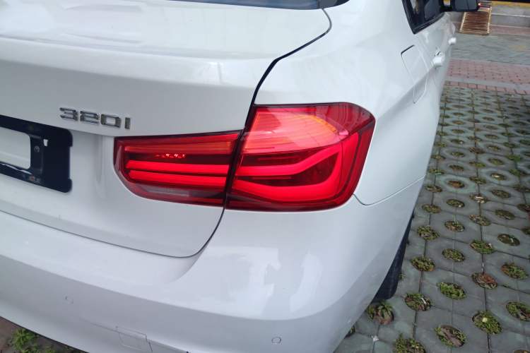 Used BMW 3 Series 2018 320i M Sport Package