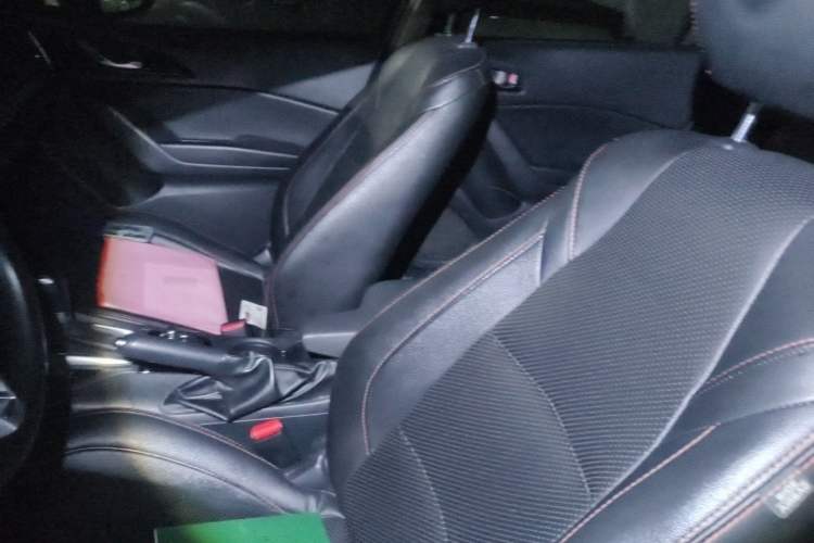 Used Mazda 3 Axela 2016 Sedan 1.5L Automatic Comfort Model Left Front Seat