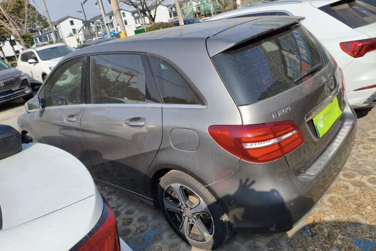 Used Mercedes-Benz B-Class 2017 B 200 Fashion Model
