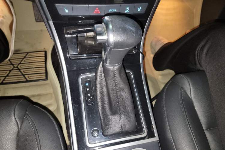 Used Haval H2 2016 Red-Label 1.5T Automatic Two-Wheel Drive Luxury Model