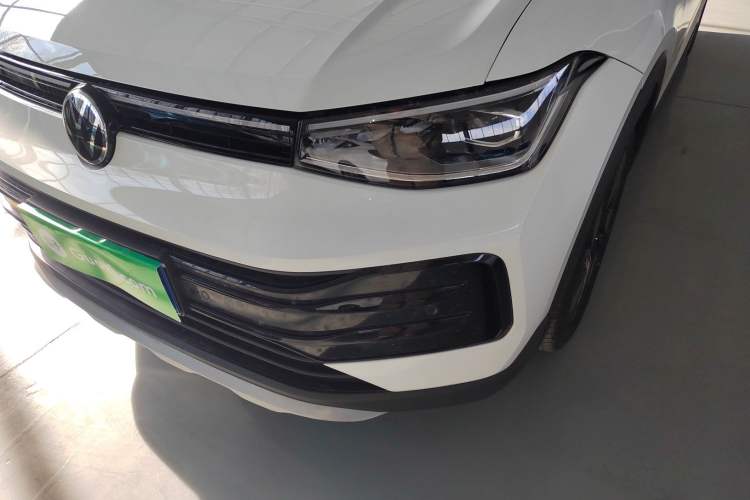 Used Volkswagen Tharu 2025 New Sharp 1.5L Ambitious Edition