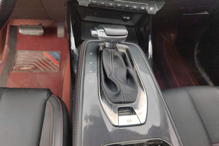 Used CHANGAN OSHAN X5 2021 1.6L CVT Luxury Model
