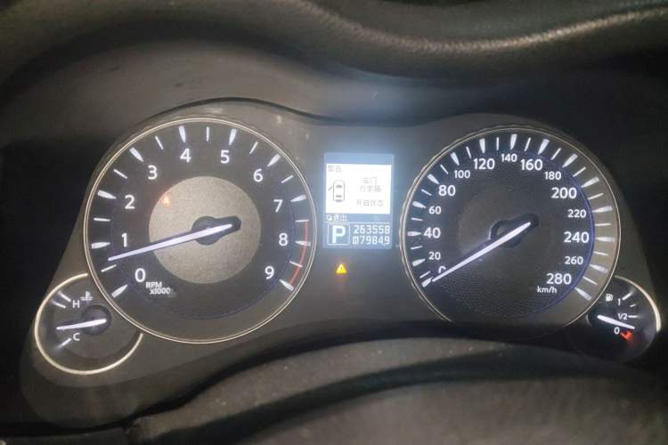 Used Infiniti M Series 2011 M25 Luxury Model Instrument Cluster