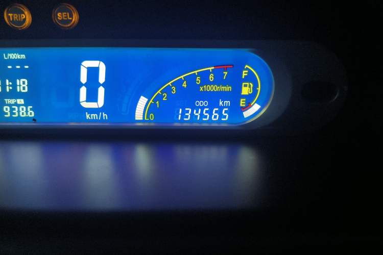 Used Chery QQ3 2012 Stylish Edition 1.0L Manual Start-Up Model