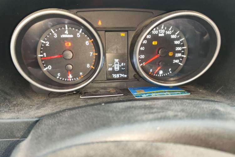 Used Haval H6 2011 2.0L Manual Two-Wheel Drive Elite Version