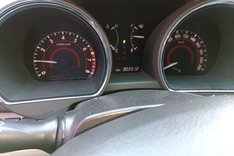 Used Toyota Highlander 2009 2.7L Two-Wheel Drive 7-Seater Luxury Edition