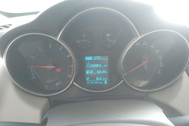 Used Chevrolet Cruze 2015 1.5L Classic SE AT
