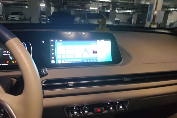 Used ORA Good Cat GT 2023 Mulan Edition 401km Prestige Version